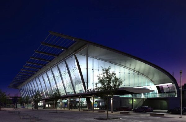 017-Exterior Scenes-Public Buildings